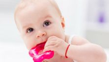 Teething symptoms and solutions for your baby
