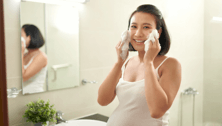 Best Pregnancy Safe Face Washes for Glowing Skin 2023